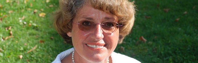 Ursula Beier bei ihrer Arbeit in Sri Lanka